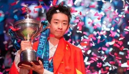 熊猫体育app下载-“00后”吴宜泽夺冠：商业代言以台球圈为主，金利来提前押宝成功